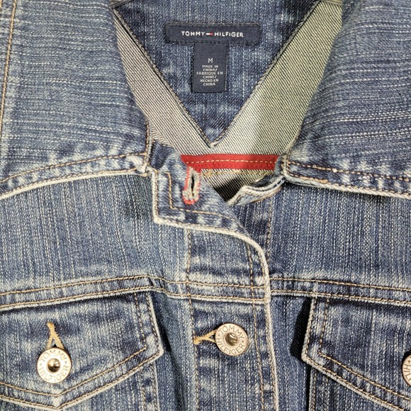 Tommy Hilfiger Denim Jacket Size M Women’s Feminine Cut 2010 Style 496546 - Picture 4 of 8